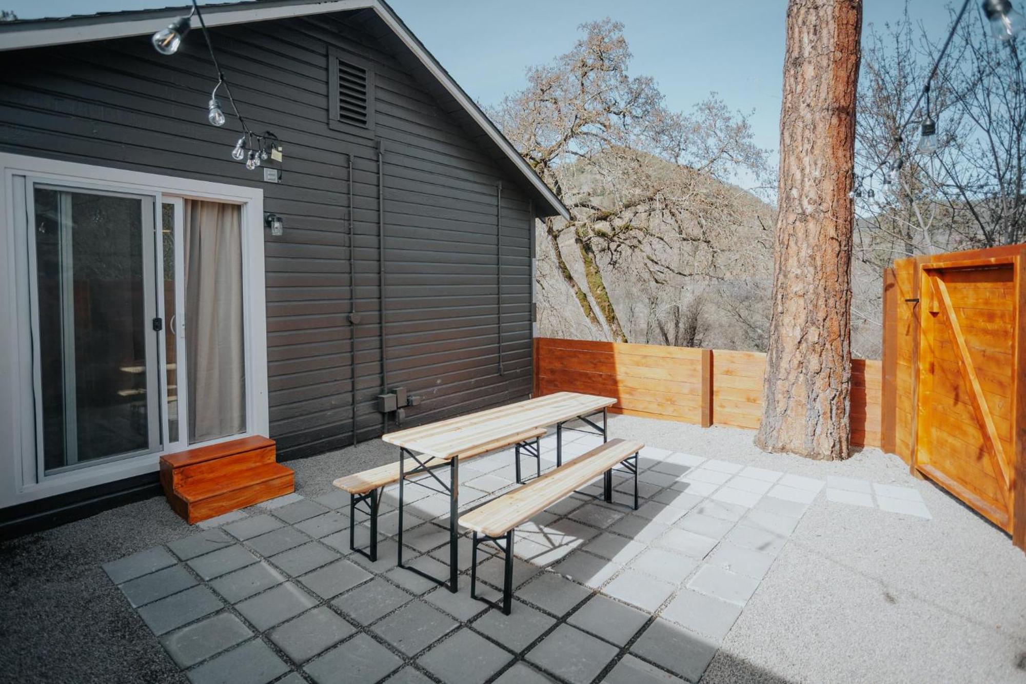 Waterfront River Apartments Rogue River Exterior foto
