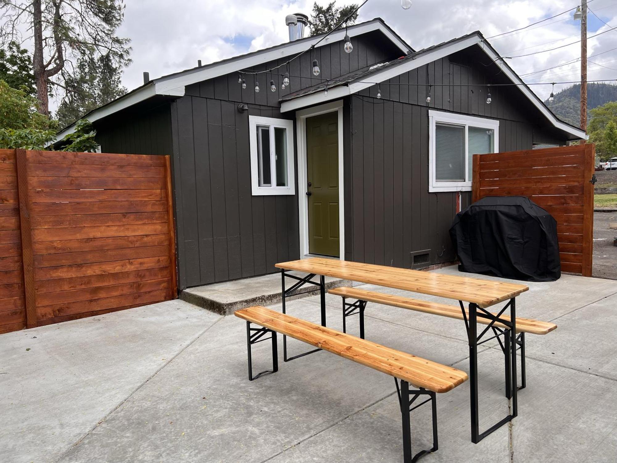Waterfront River Apartments Rogue River Exterior foto